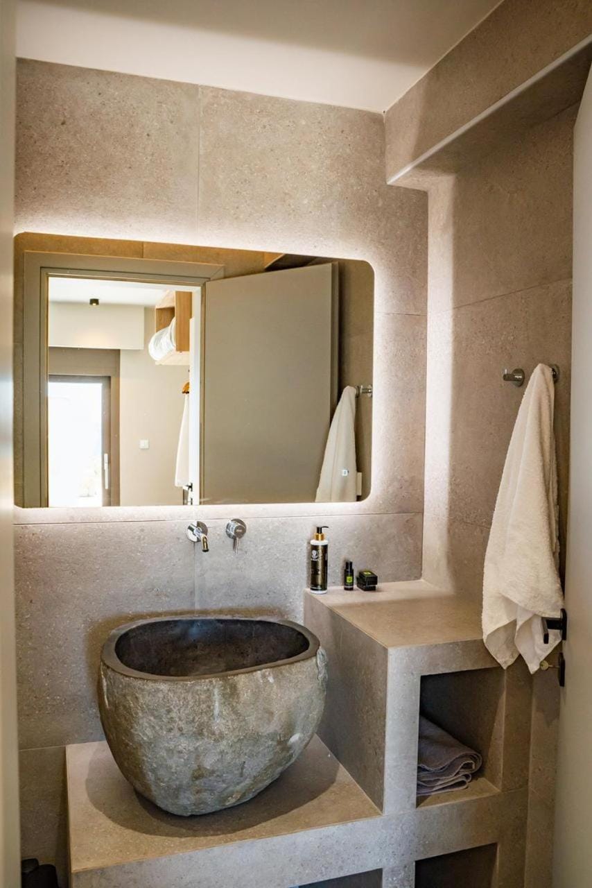 Anemelia Villas House in Karpathos, 857 00, Greece