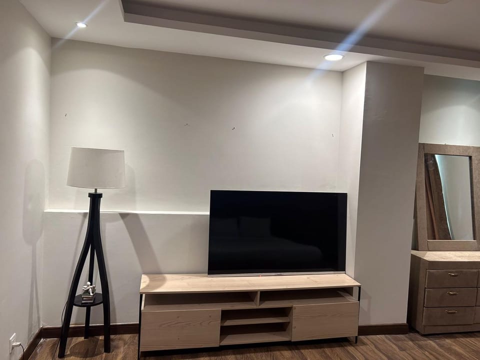 Communal lounge/ TV room, TV and multimedia, Evening entertainment