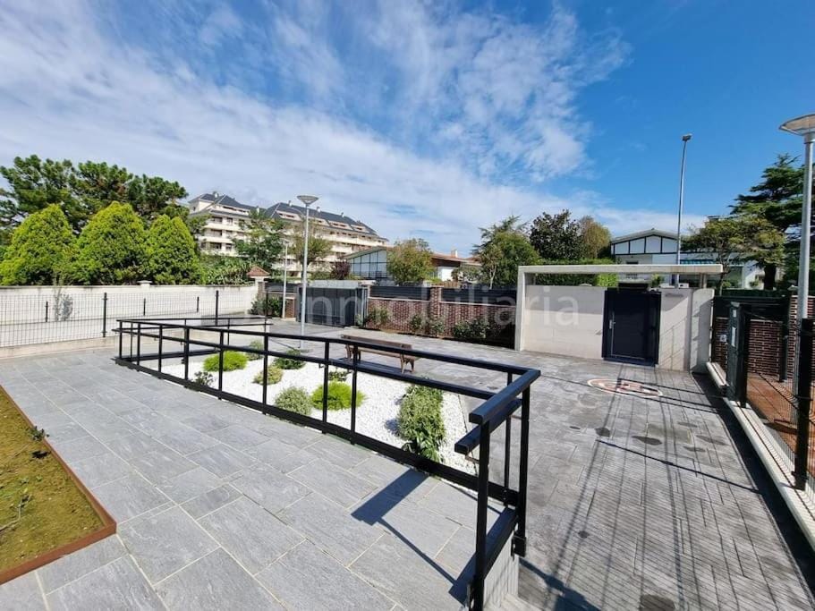 Sol y Mar Primera linea playa y surf Apartment in Laredo