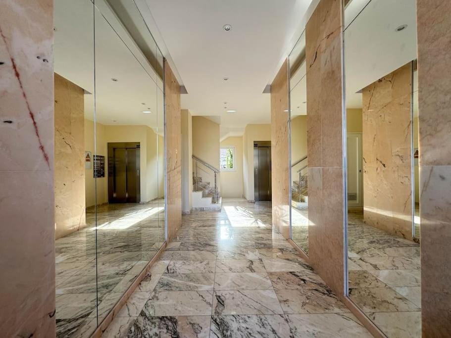 Sol y Mar Primera linea playa y surf Apartment in Laredo