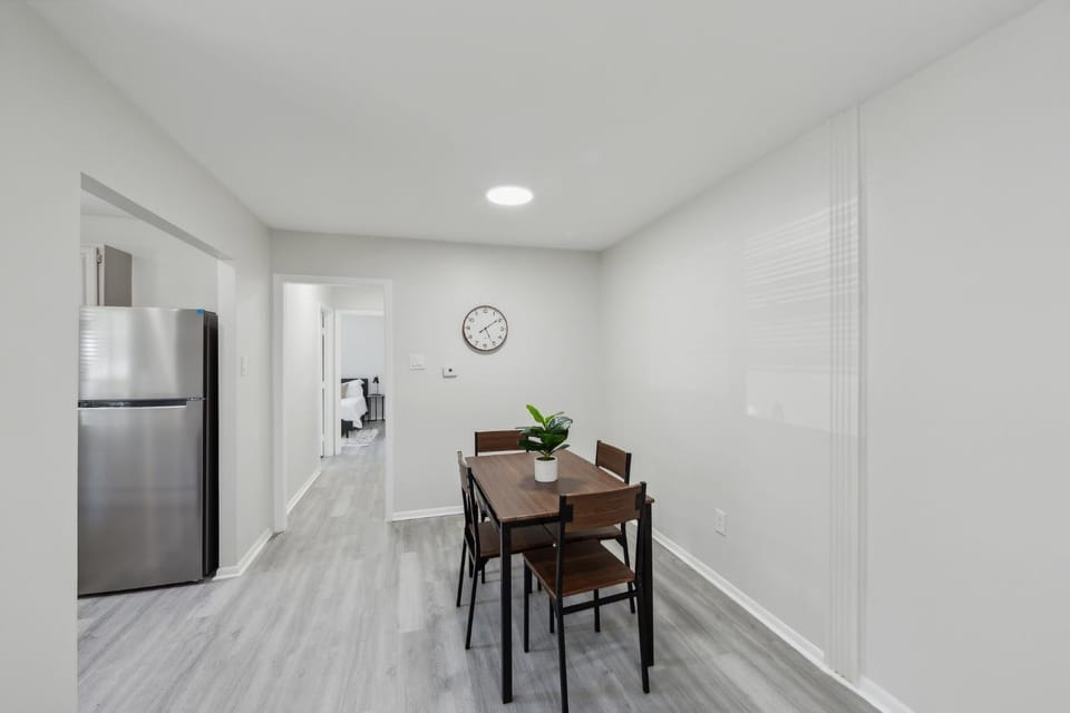 Pine Brook 1019 I Modern 15Br Apartment ! Pool Apartment in Delaware