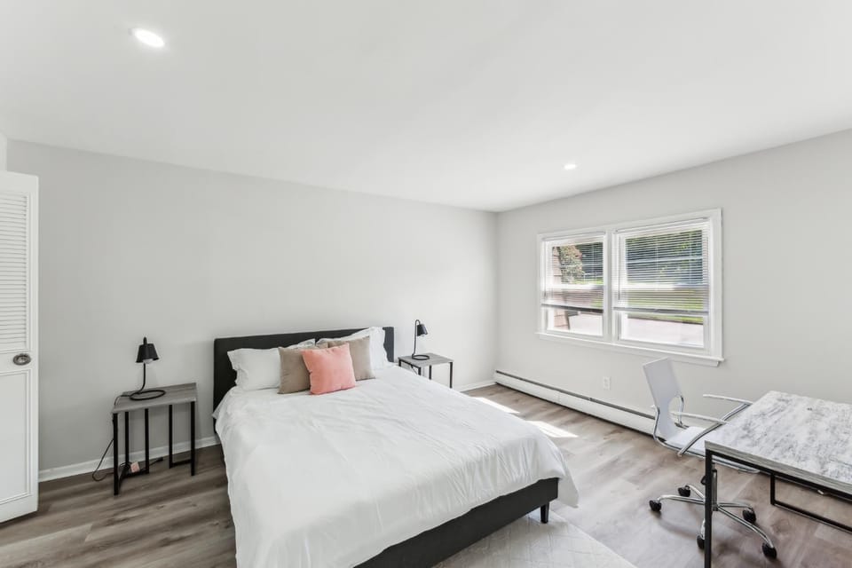 Pine Brook 1111 I State of the art 15 Bd Apt Apartment in Delaware