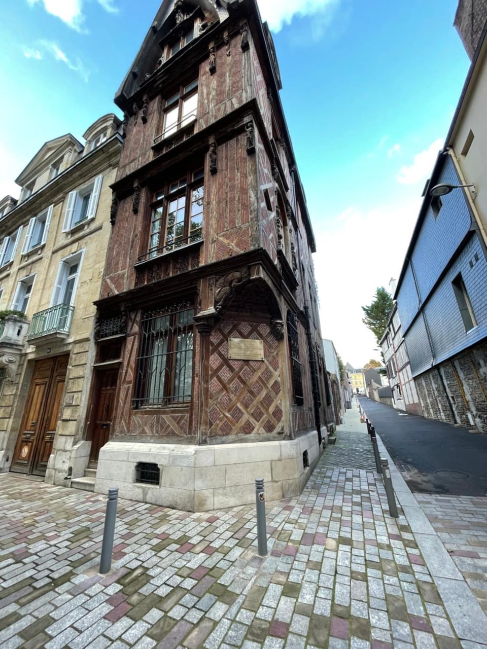 Off site, Street view
