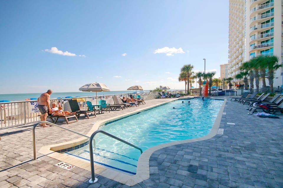 Natural landscape, Pool view, Sea view, Swimming pool