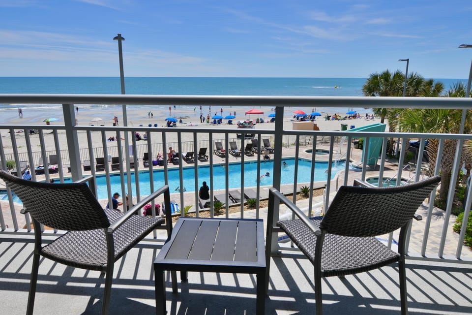 Natural landscape, Balcony/Terrace, Beach, Sea view