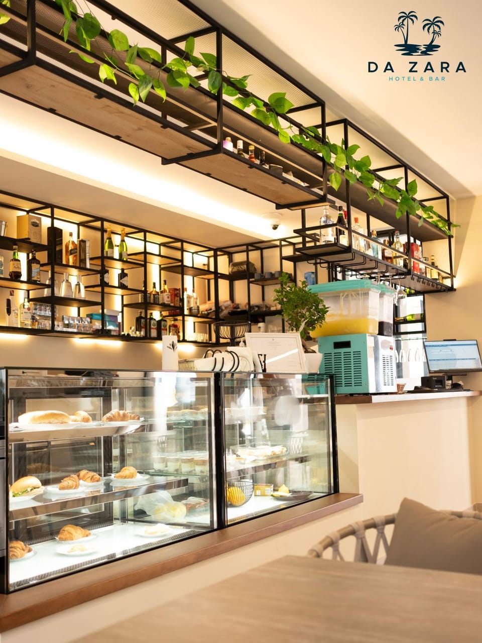 Lounge or bar, Food and drinks, Food, Breakfast, Buffet breakfast