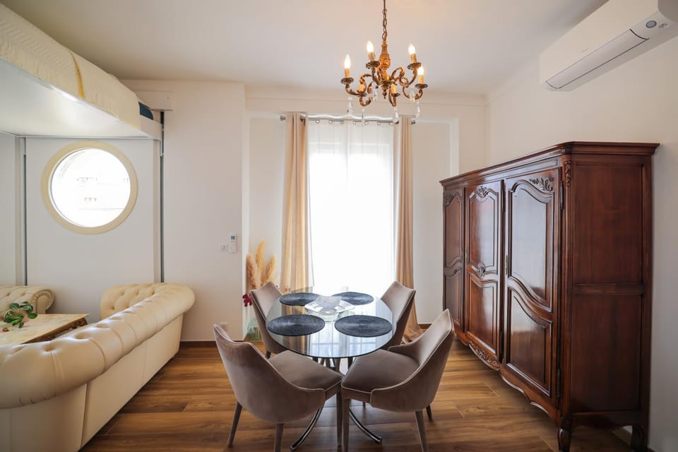 Seating area, Dining area, wardrobe, air conditioner