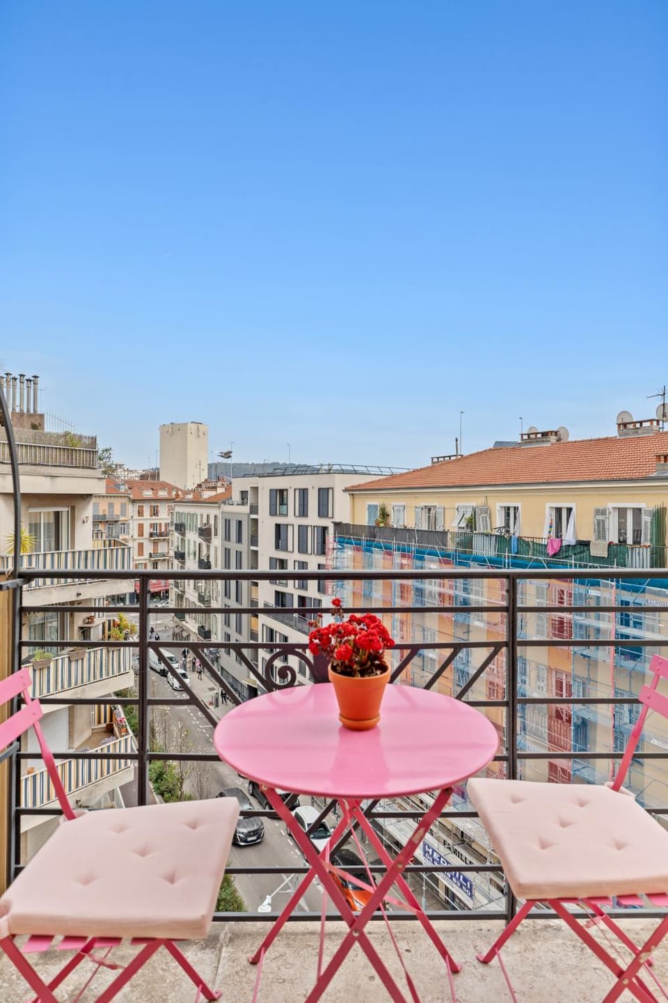 Balcony/Terrace, City view, Parking