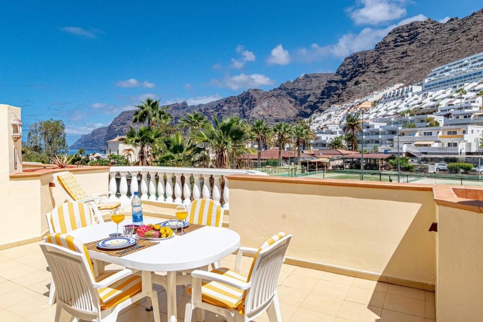 Jazmin Cliff View Terrace by Dream Homes Tenerife Apartment in Acantilados de Los Gigantes