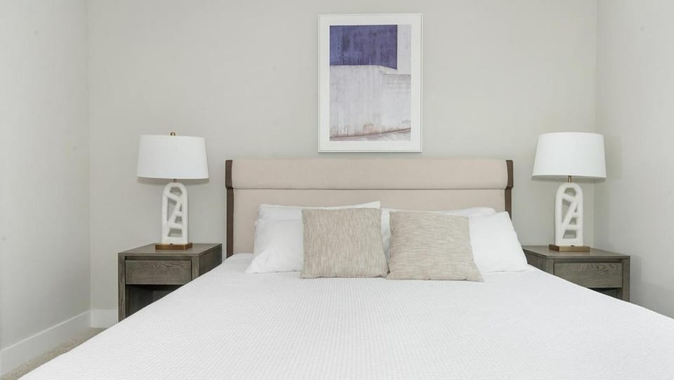 Landing at Eastborough - 2 Bedrooms in San Marco Apartment in Jacksonville