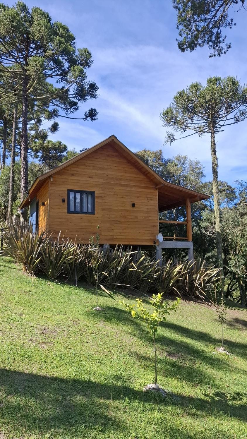 Quinta do Vale - Cabana com Hidromassagem e Lareira Chalet in State of Santa Catarina