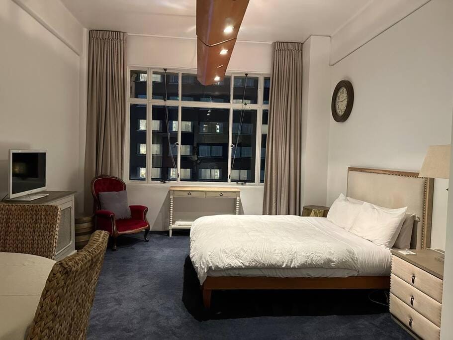 Hyper-Central Apartment Downtown Auckland Apartment in Auckland