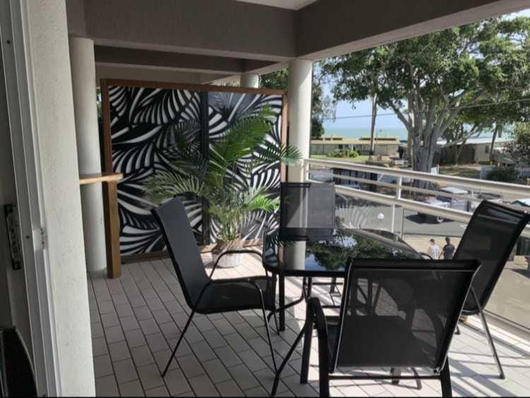 Beach villa on the esplanade Apartment in Hervey Bay
