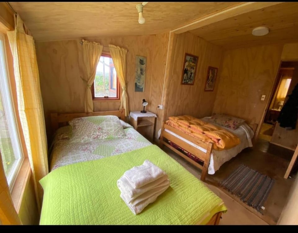Cabaña en Cucao a pasos del lago House in Los Lagos, Chile