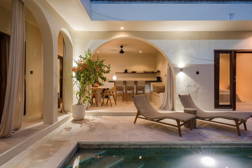 3BR Luxury Villa + Gym, Sauna and Wellness FREE Villa in North Kuta