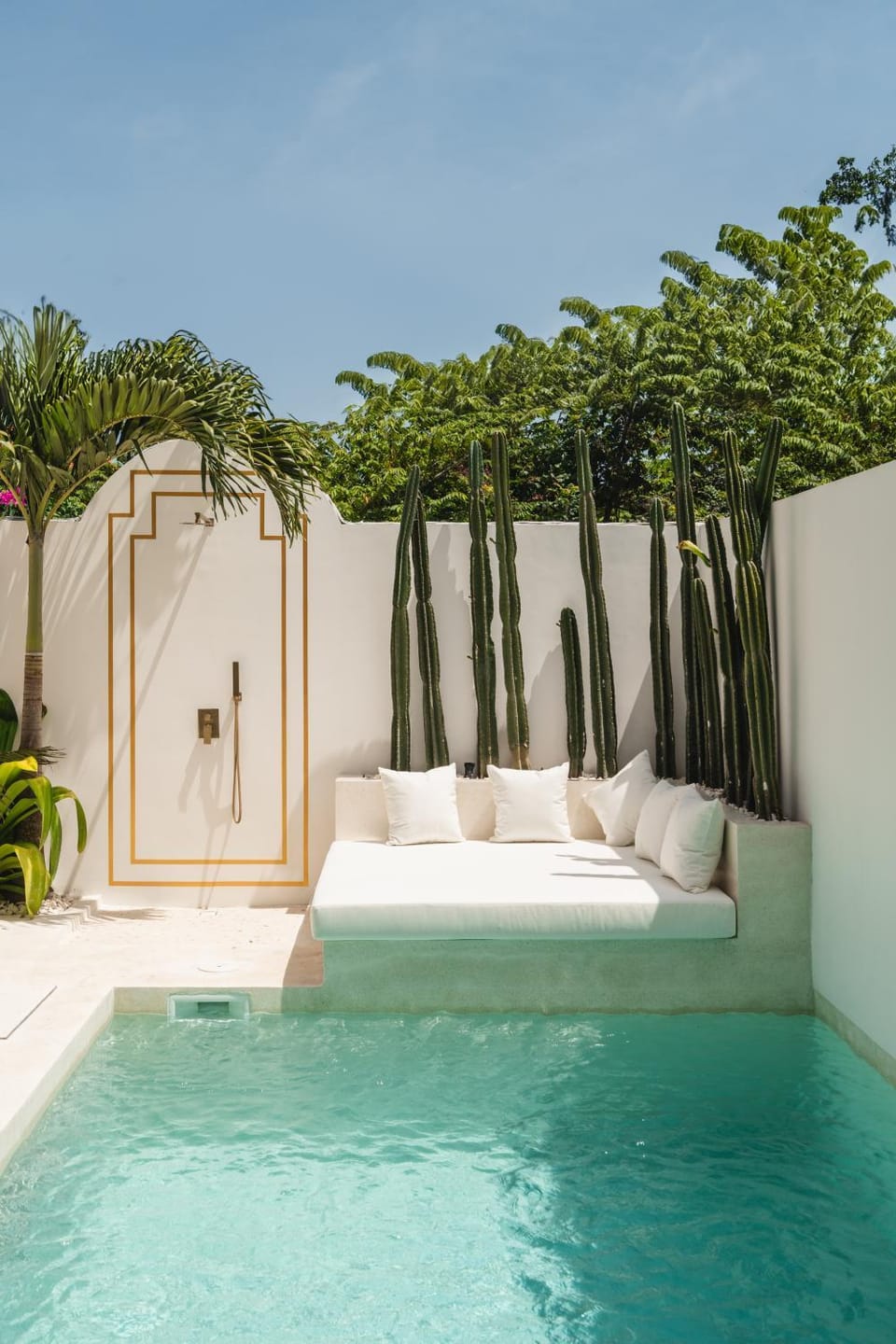 Pool view, Swimming pool