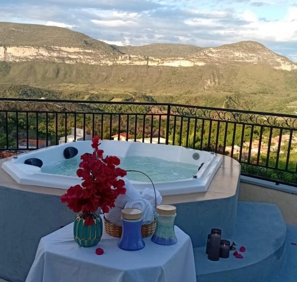 Patio, Day, Natural landscape, Hot Tub, View (from property/room), Balcony/Terrace, Mountain view