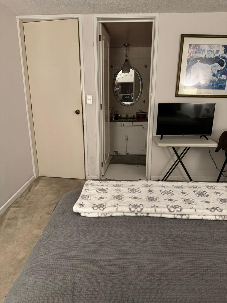 Bathroom, TV and multimedia, Photo of the whole room