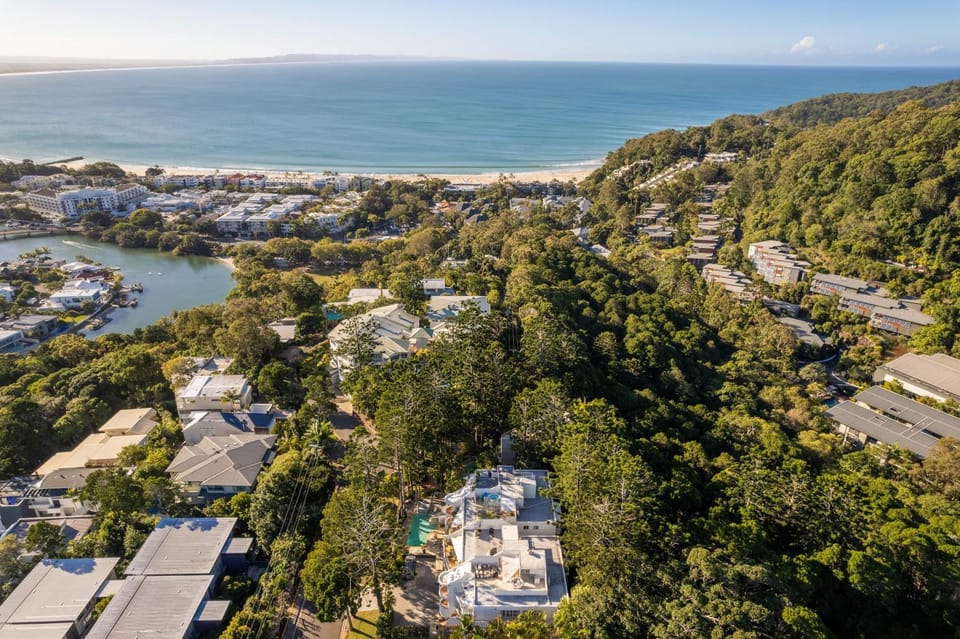 Property building, Natural landscape, Beach, Location