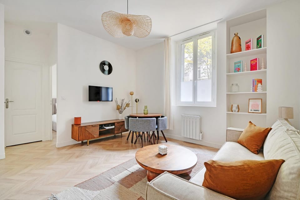 Communal lounge/ TV room, TV and multimedia, Living room, Seating area