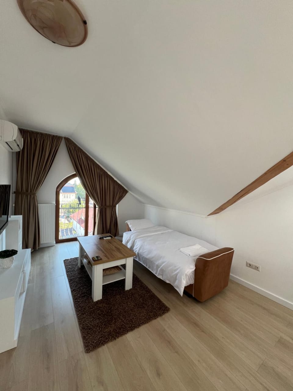Apartment in the Villa Northern Dreams #3 PARKING INCLUDED IN PRICE Apartment in Timisoara