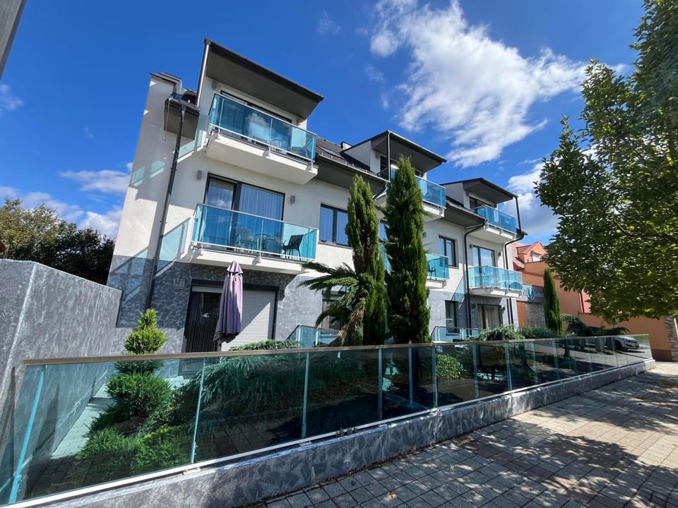 Berill Crystal Apartman Apartment in Hungary