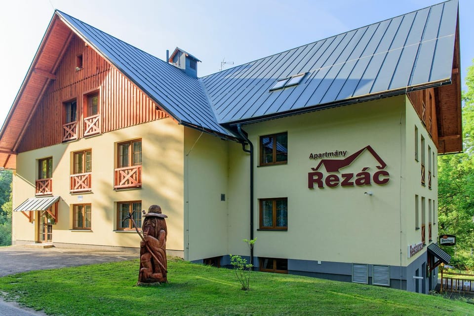 Apartmány Řezáč Apartment in Lower Silesian Voivodeship