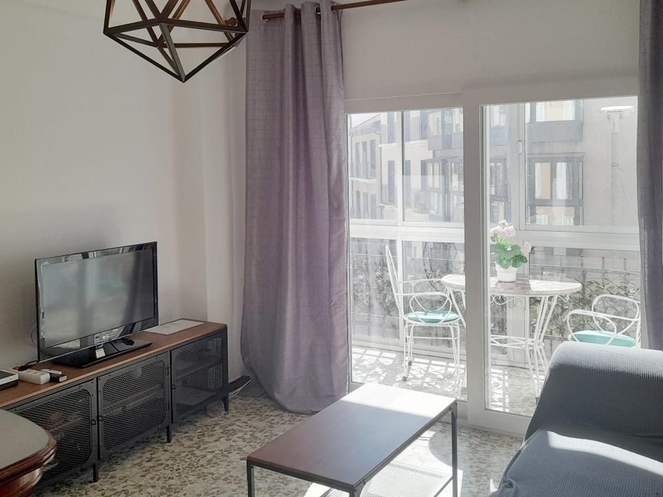Communal lounge/ TV room, Living room