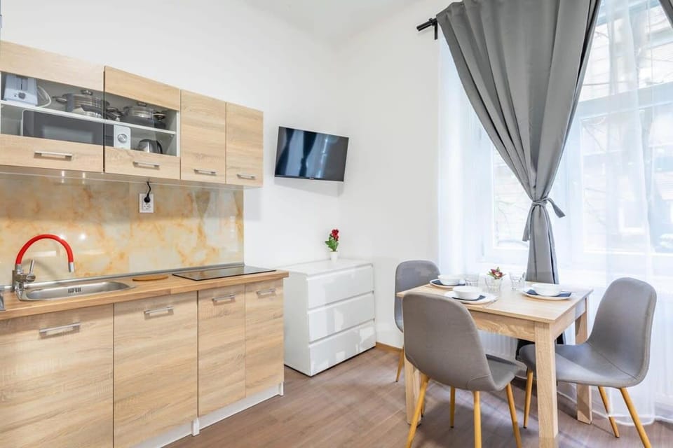 Central NEW Studio - Simple Stay Apartment in Budapest