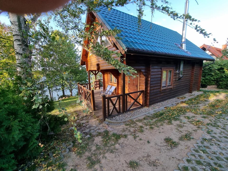 Domek Mazury Max nad jeziorem w Rynie House in Poland