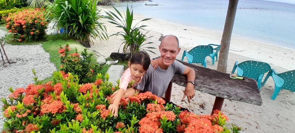 Apollo Bungalows Bed and Breakfast in Indonesia
