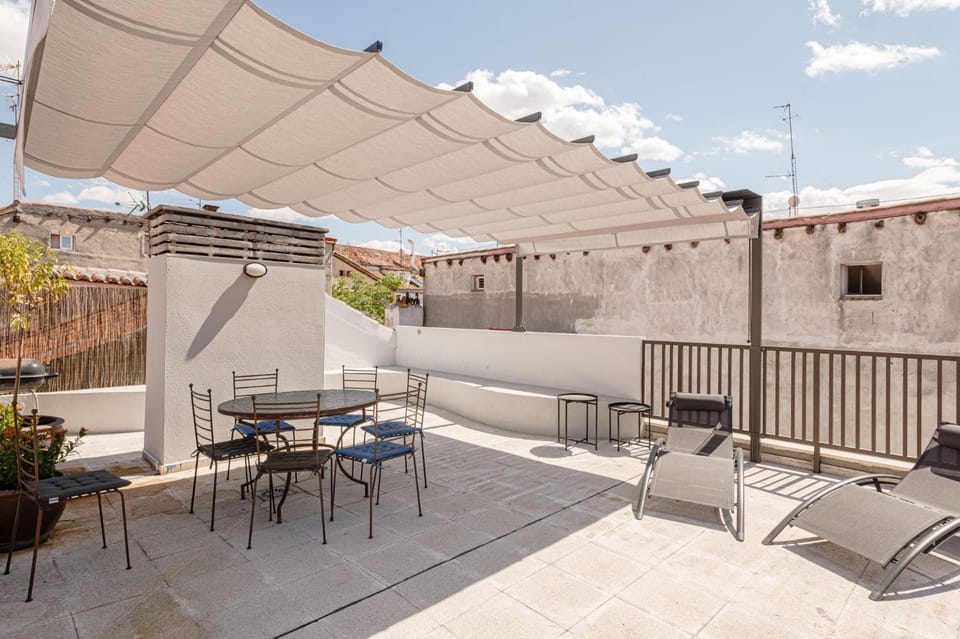 Balcony/Terrace, Dining area