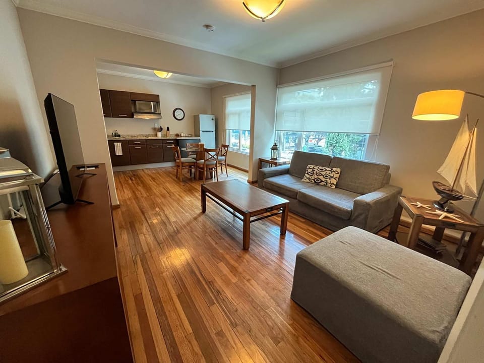Arquimedes Deco - Colourful 1BR in Polanco Apartment in Mexico City