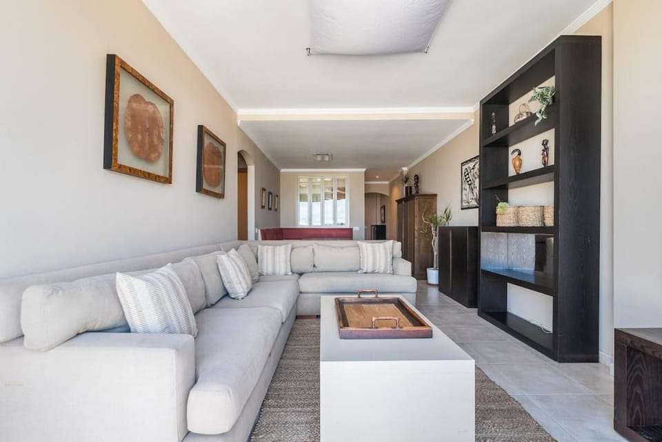 Spacious Two Bedroom Apartment with Terrace right on the Surf Beach Apartment in Las Palmas de Gran Canaria