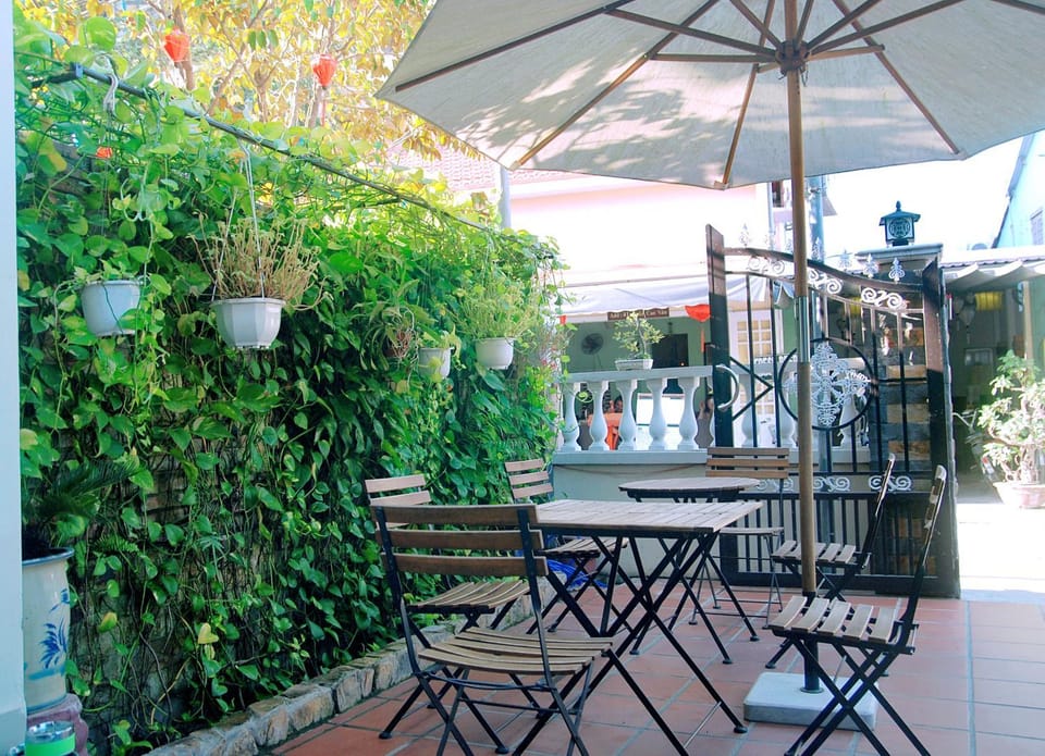 Restaurant/places to eat, On site
