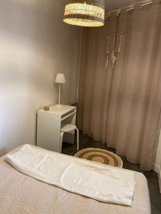 Appartement proche conservatoire hyper centre Apartment in Reims