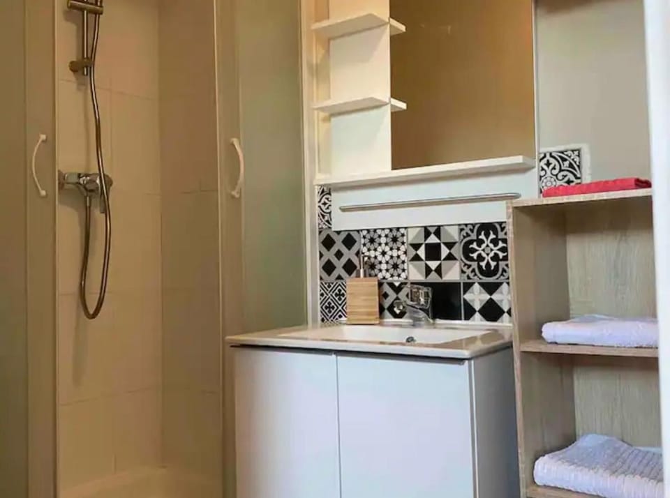 Studio rénové gare Dijon Apartment in Dijon
