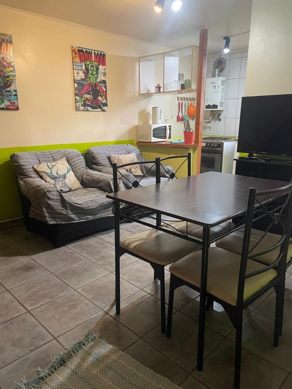 Communal lounge/ TV room, TV and multimedia, Living room, Dining area