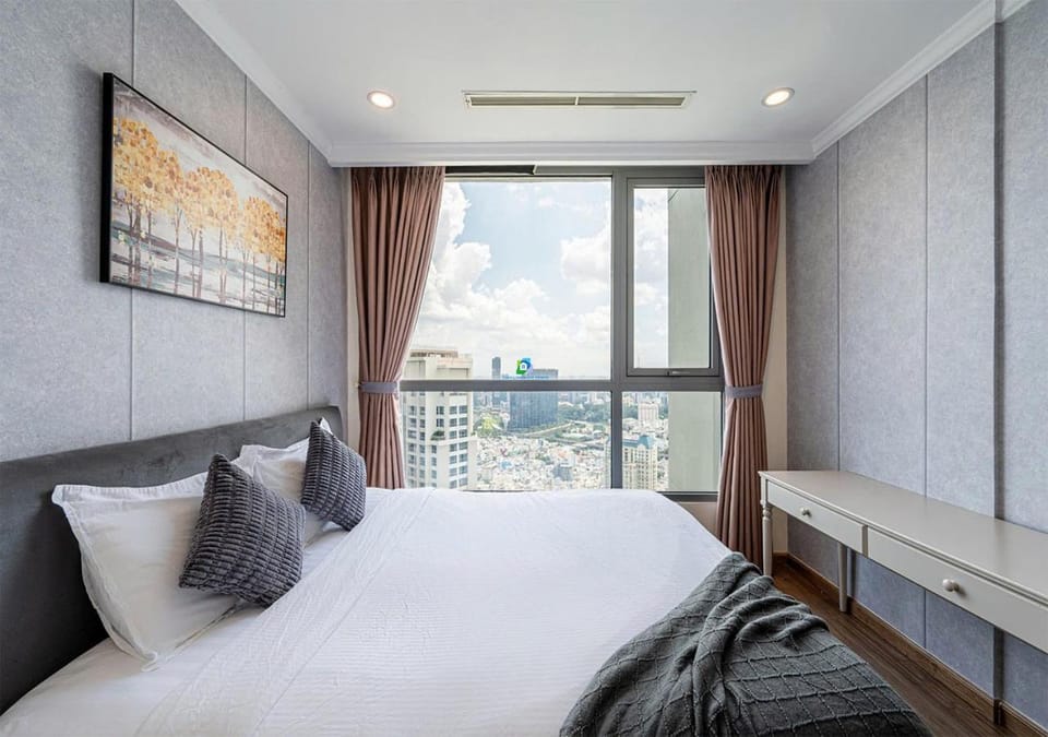 Vinhomes Urban Oasis Apartment in Ho Chi Minh City