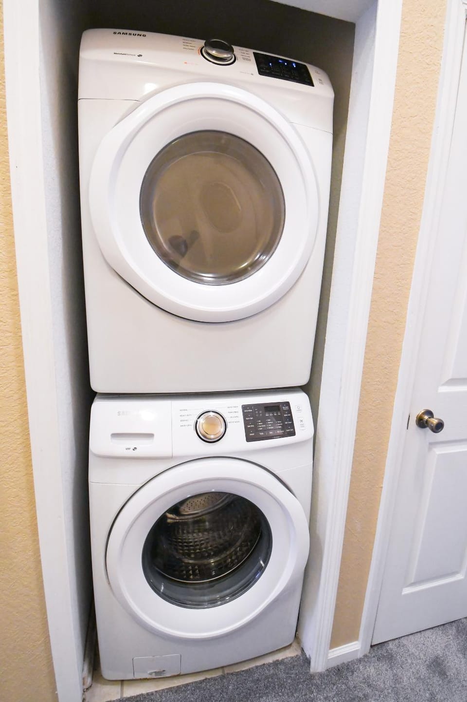 laundry, washing machine, dryer