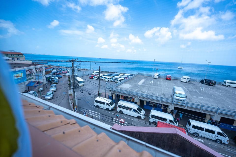 Day, City view, Sea view, Street view, Location