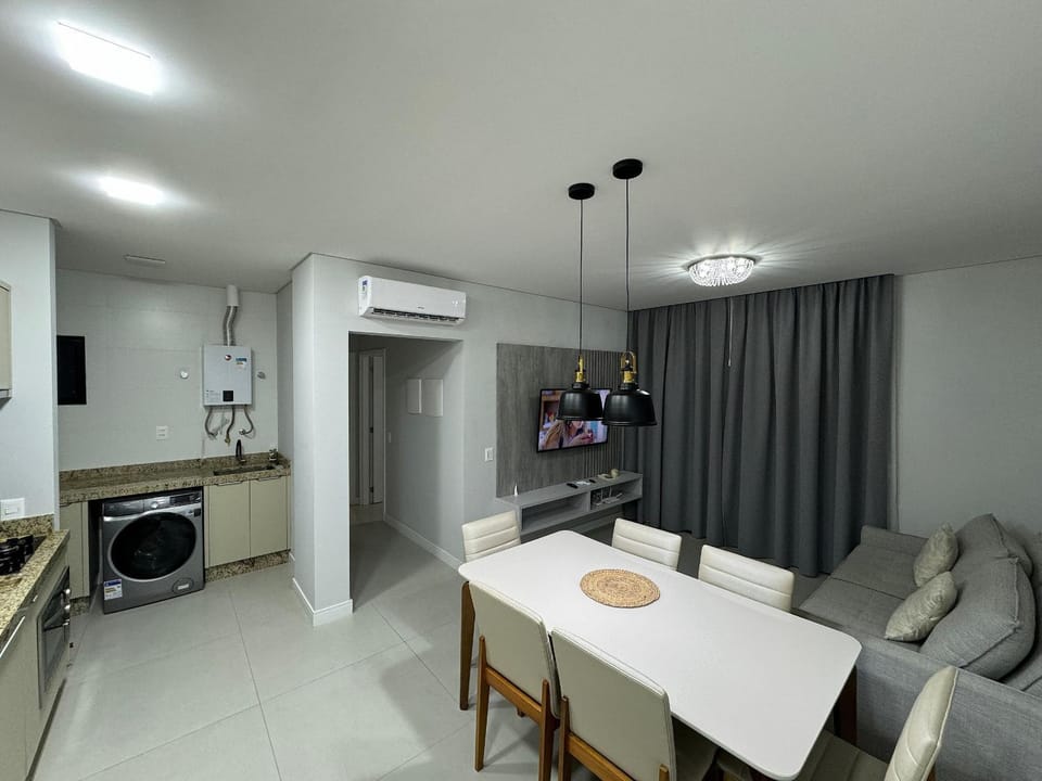 Dining area, Dinner