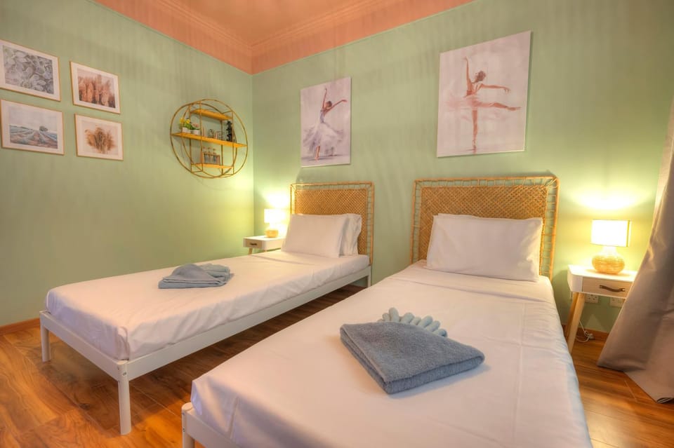Stylish, large 3bedroom, seafront terrace GOSLM-13 Apartment in Sliema