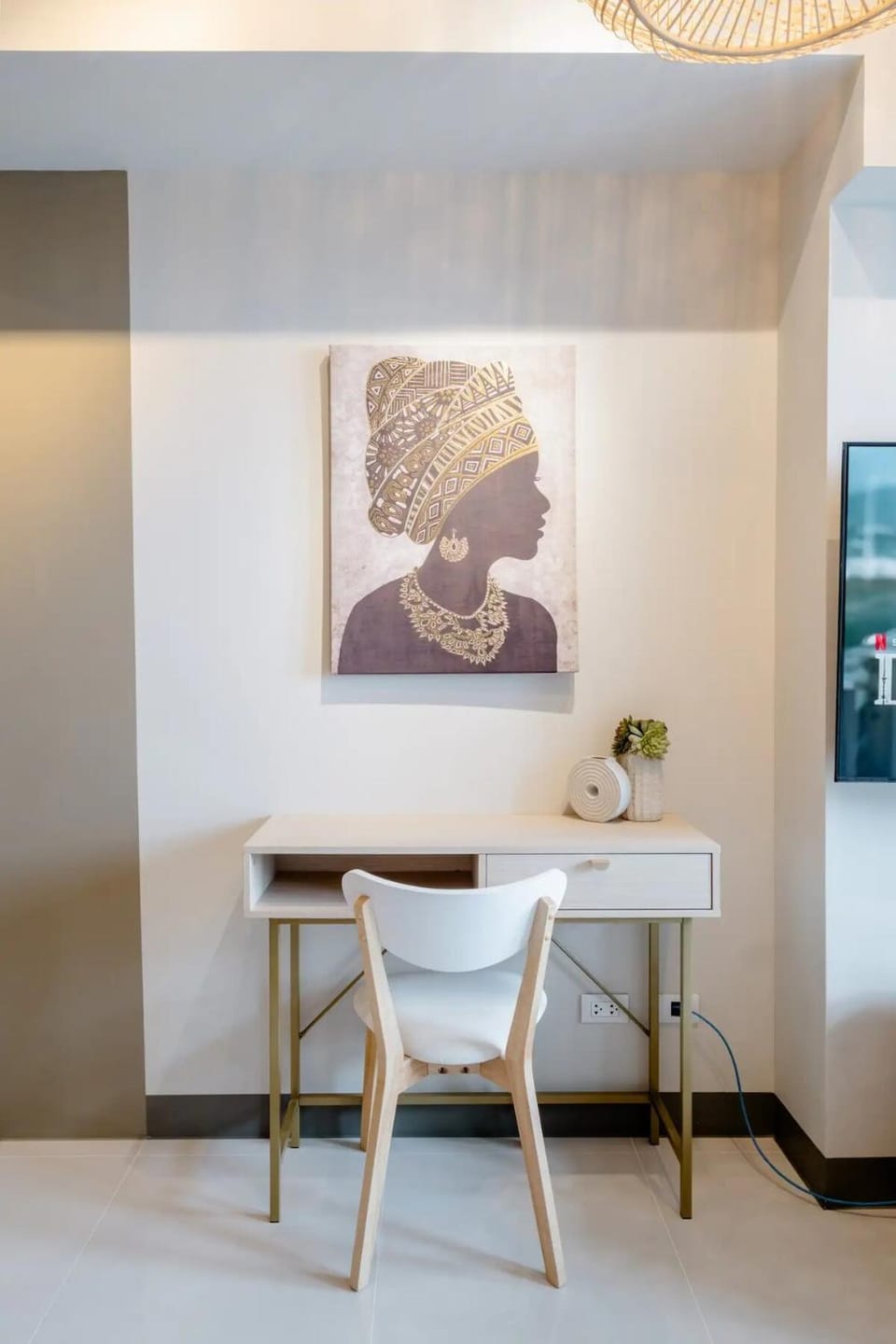 Uptown BGC Apartment in Makati