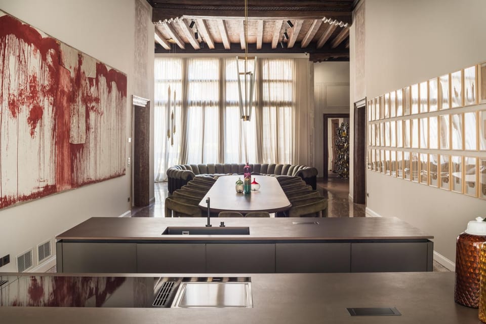 Living room, Dining area, kitchen