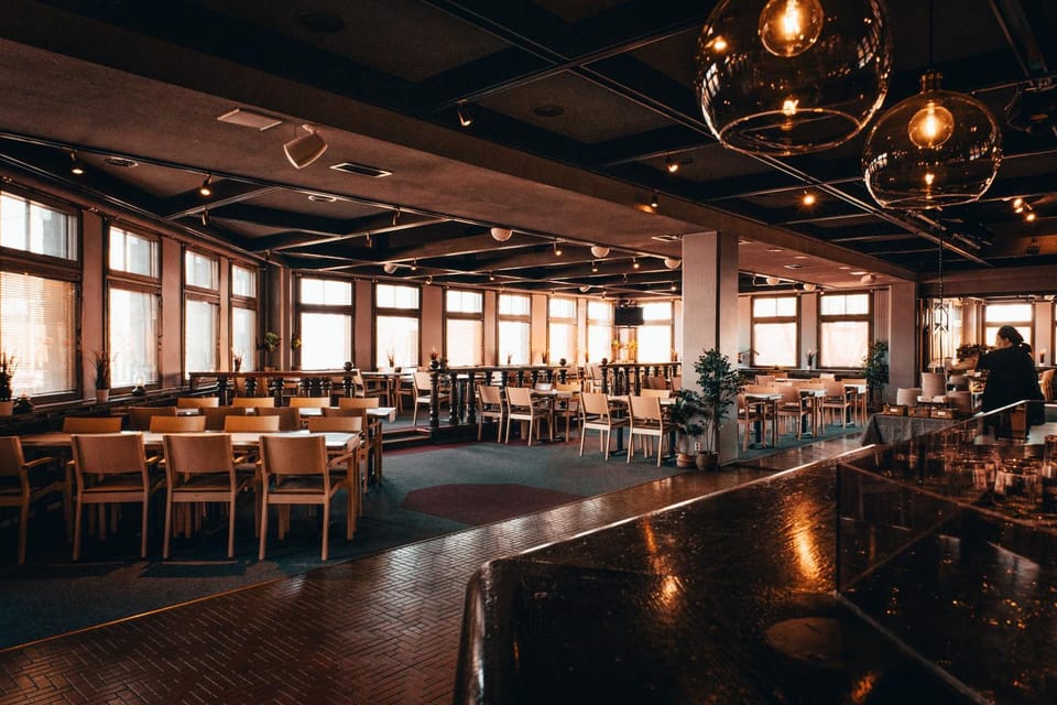 Restaurant/places to eat