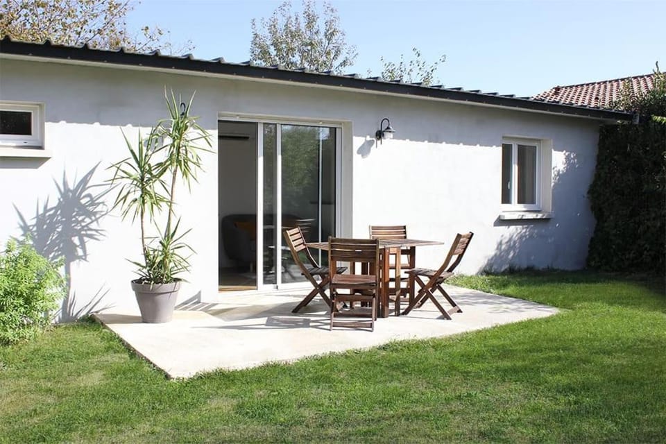 Patio, Garden, Balcony/Terrace, Garden view