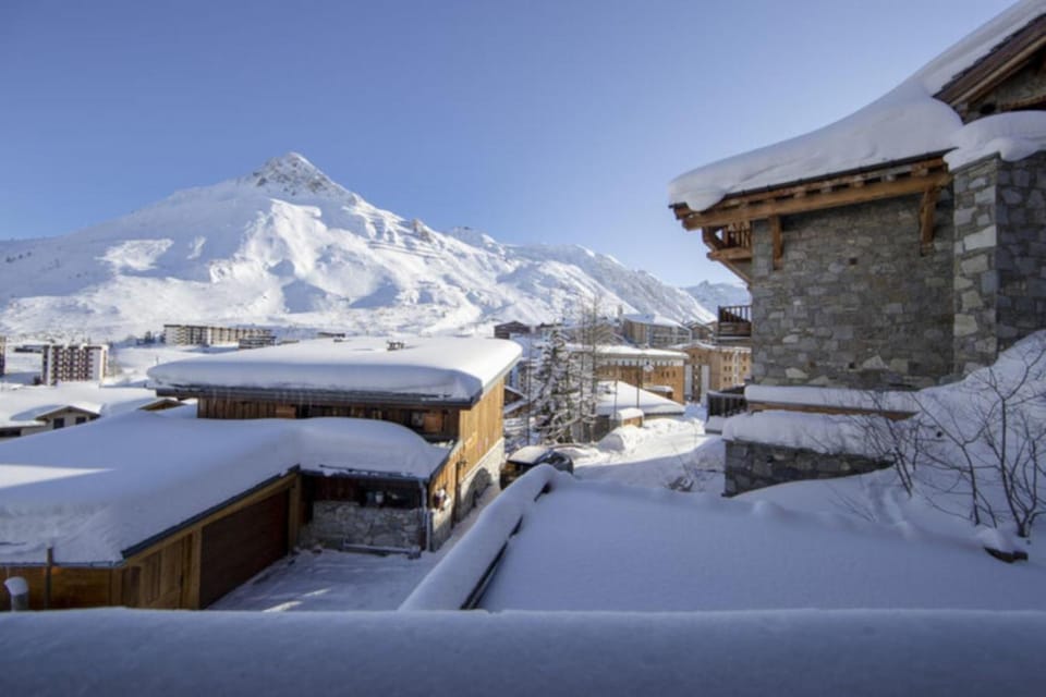 Balcony/Terrace, Mountain view