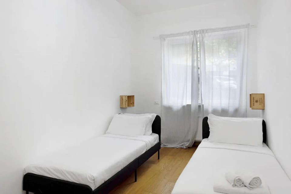 Bed, Activities, Garden, Garden, Photo of the whole room, Bedroom, Garden view, Garden view, Certificate/Award, Certificate/Award, towels