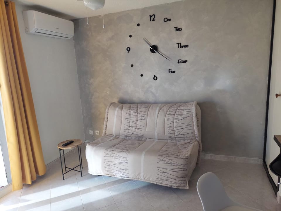 Studio cabine climatisé sur l'île des pêcheurs Cabin in Agde